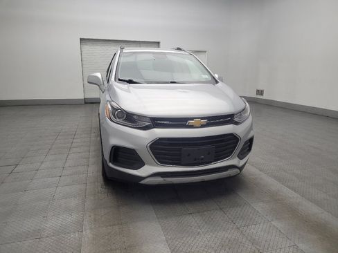 Used 2020 Chevrolet Trax LT image 14