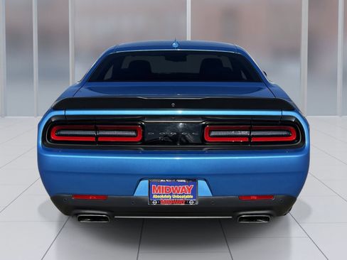 Used 2016 Dodge Challenger R/T Scat Pack image 4