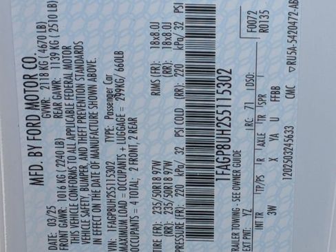 Used 2025 Ford Mustang Premium image 32