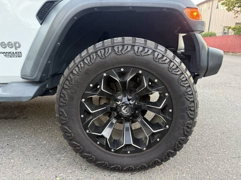 Used 2020 Jeep Wrangler Unlimited Sport S AWD/4WD image 11