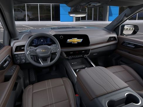 New 2026 Chevrolet Suburban High Country w/ Sun And Tow Package AWD/4WD image 16