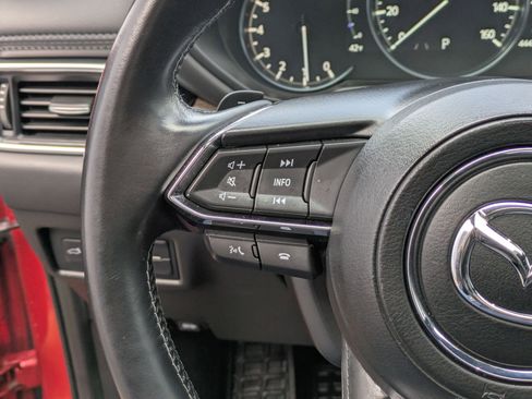 Used 2022 MAZDA CX-5 Signature image 17