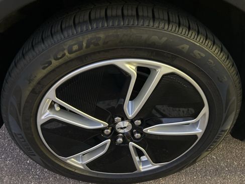 Used 2021 Ford Mustang Mach-E Select w/ Comfort/Appearance Package image 6