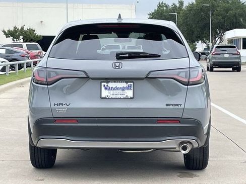 New 2027 Honda HR-V Sport image 5