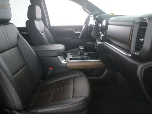 Used 2026 Chevrolet Silverado 1500 High Country w/ Midnight Edition image 32