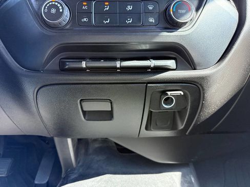 Used 2016 GMC Sierra 1500 2WD Double Cab w/ Sierra Convenience Package image 19