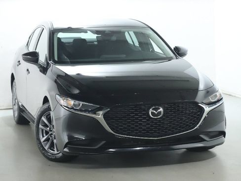 Used 2022 MAZDA MAZDA3 Sedan FWD image 1