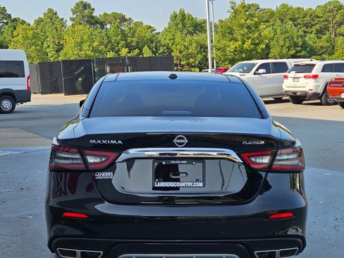 Used 2023 Nissan Maxima Platinum w/ Sport Mat Group FWD image 6