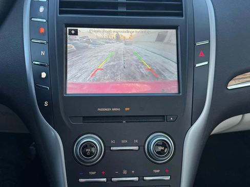 Used 2016 Lincoln MKC Select w/ Select Plus Package image 10