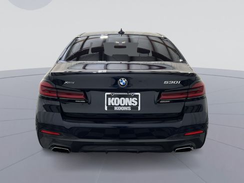 Used 2022 BMW 530i xDrive w/ M Sport Package AWD/4WD image 5
