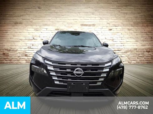 Used 2025 Nissan Rogue SV FWD image 22