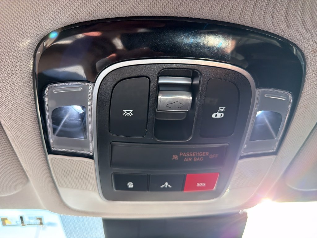 Used 2023 Hyundai Sonata Limited FWD image 29