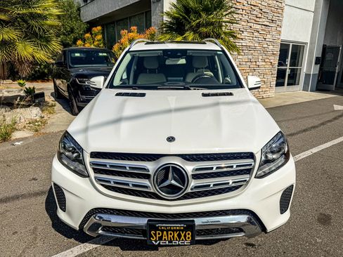 Used 2018 Mercedes-Benz GLS 450 4MATIC image 10
