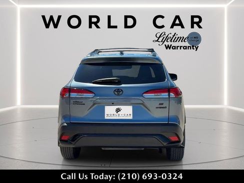 Used 2024 Toyota Corolla Cross AWD Hybrid image 6