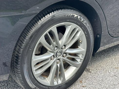 Used 2016 Toyota Camry SE w/ Moonroof Package FWD image 30