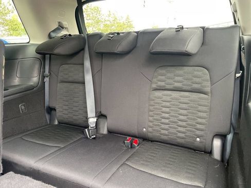 Used 2025 Nissan Pathfinder SV AWD/4WD image 33