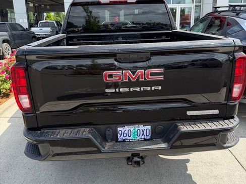 Used 2025 GMC Sierra 1500 Elevation AWD/4WD image 3