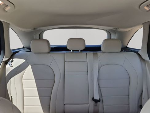 Used 2022 Mercedes-Benz GLC 300 4MATIC w/ Driver Assistance Package image 44