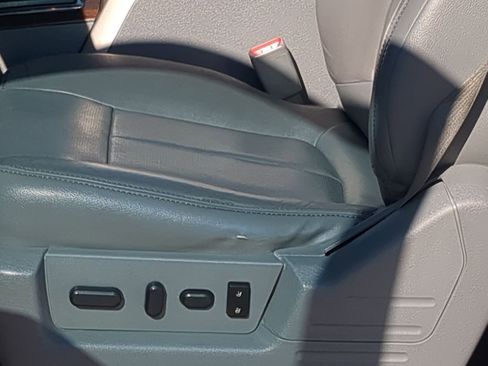 Used 2014 Ford F150 Lariat w/ Equipment Group 501A Mid image 12