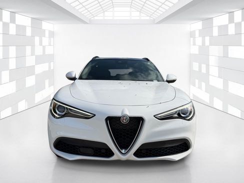 Used 2022 Alfa Romeo Stelvio Ti w/ Active Assist Plus Package AWD/4WD image 2