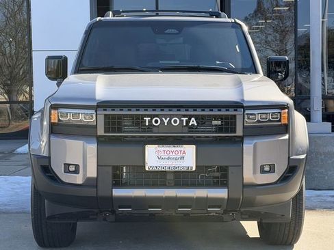 New 2026 Toyota Land Cruiser Base image 7