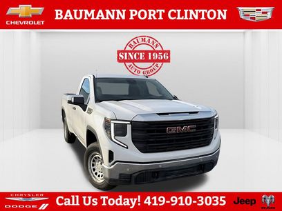 Used 2025 GMC Sierra 1500 Pro w/ Pro Value Package