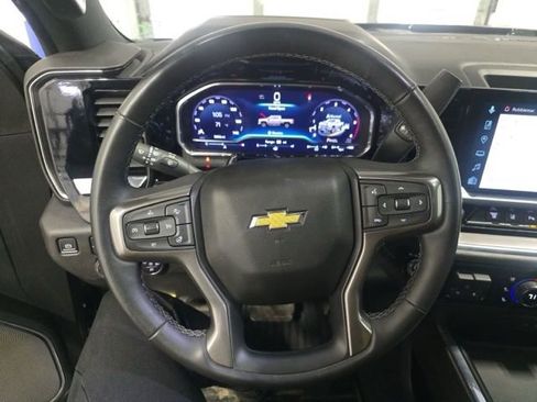 Used 2024 Chevrolet Silverado 3500 High Country w/ High Country Premium Package AWD/4WD image 10