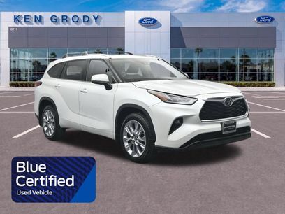 Used 2022 Toyota Highlander Limited