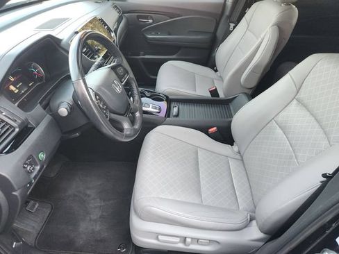 Used 2019 Honda Passport Touring image 10
