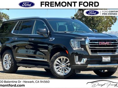 Used 2022 GMC Yukon SLT w/ SLT Premium Package
