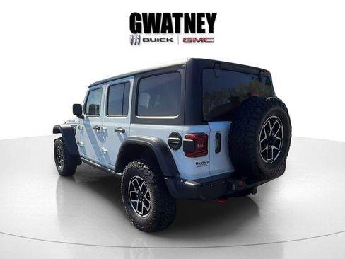 Used 2024 Jeep Wrangler Rubicon w/ Safety Group image 5