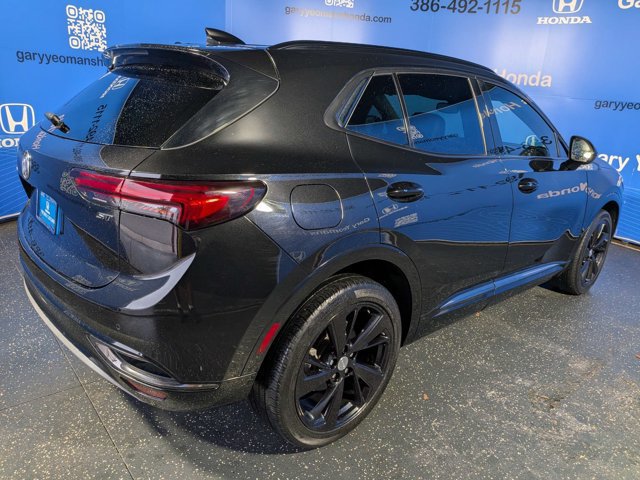 Used 2021 Buick Envision Essence w/ Sport Touring Package FWD image 5