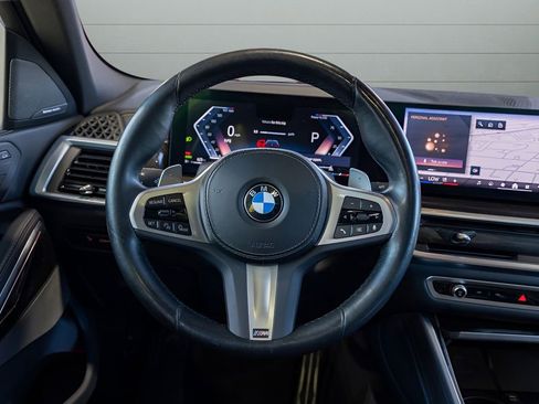 Used 2025 BMW X6 xDrive40i AWD/4WD image 30