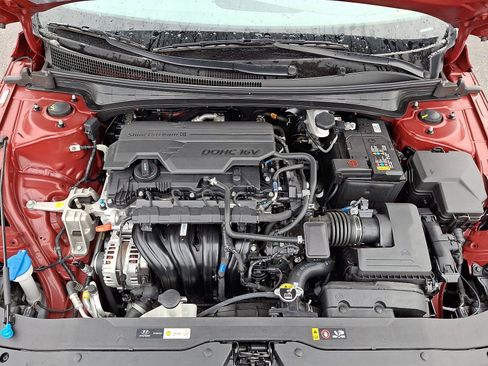 Certified 2024 Hyundai Elantra SEL image 27