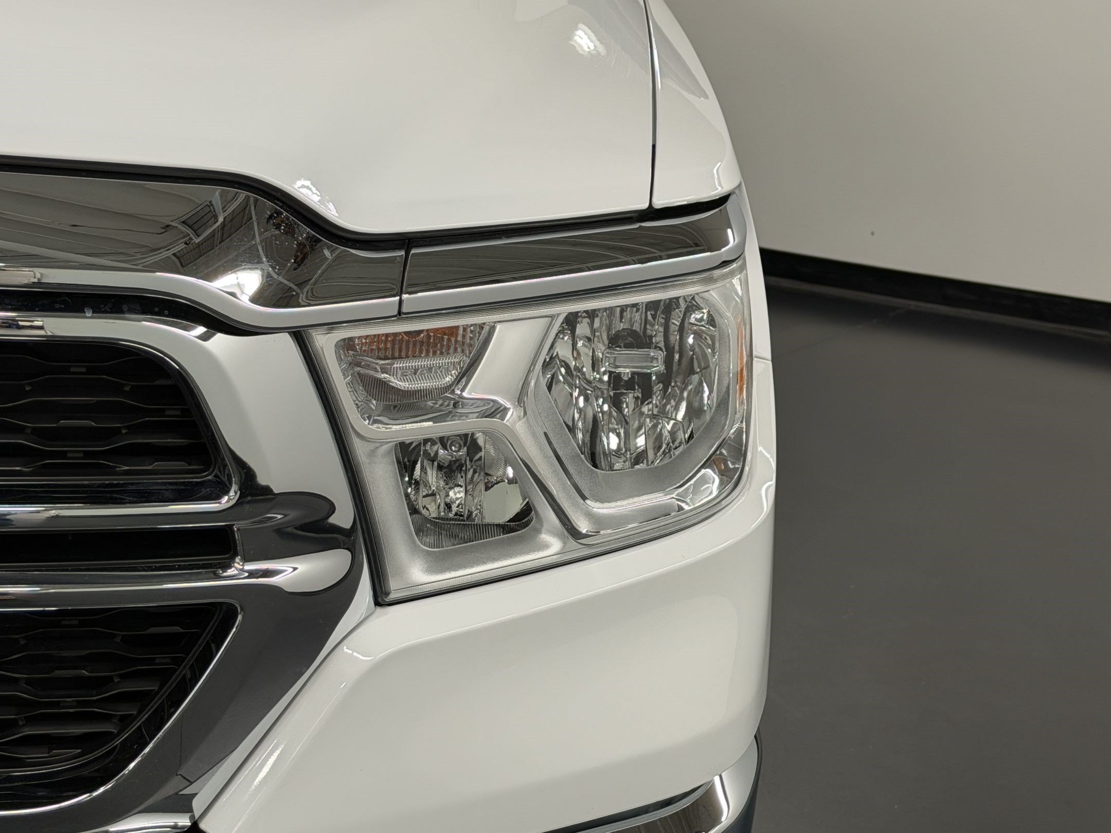Used 2020 RAM 1500 Big Horn RWD image 12