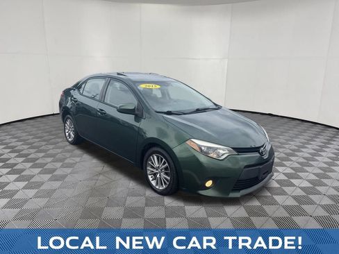 Used 2014 Toyota Corolla LE Premium w/ Driver Convenience Package FWD image 3