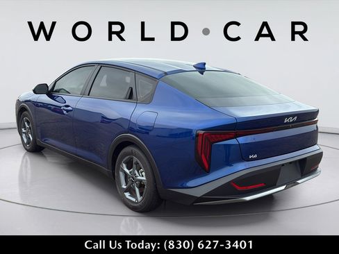 Used 2025 Kia K4 FWD image 9