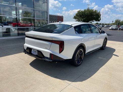 New 2026 Kia K4 GT-Line FWD image 5