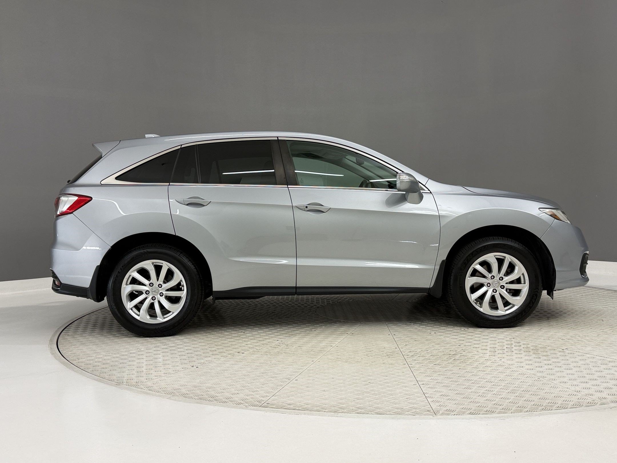 Used 2017 Acura RDX FWD image 8