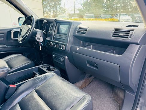 Used 2011 Honda Ridgeline RTL image 19