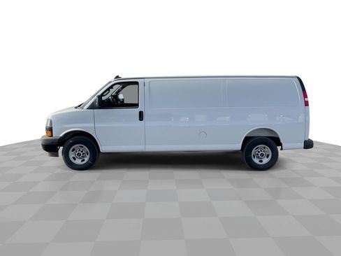 New 2025 GMC Savana 2500 Extended w/ Driver Convenience Package image 5