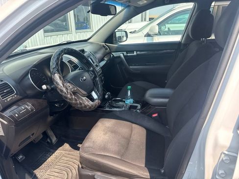 Used 2014 Kia Sorento LX AWD/4WD image 13