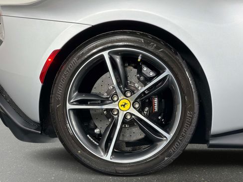 Used 2025 Ferrari 296 GTS RWD image 4