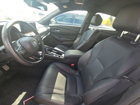 Used 2023 Honda Accord Sport image 7