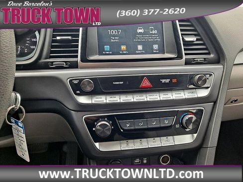 Used 2019 Hyundai Sonata SE image 18