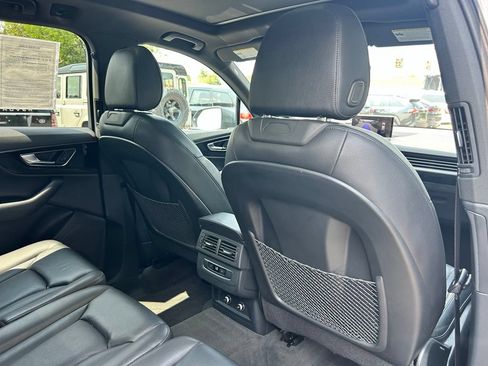 Used 2019 Audi Q7 3.0T Premium AWD/4WD image 17