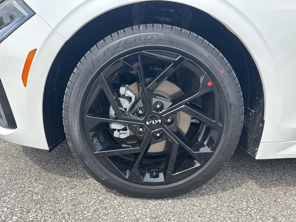 New 2026 Kia K5 GT-Line w/ GT-Line Premium Package FWD image 3