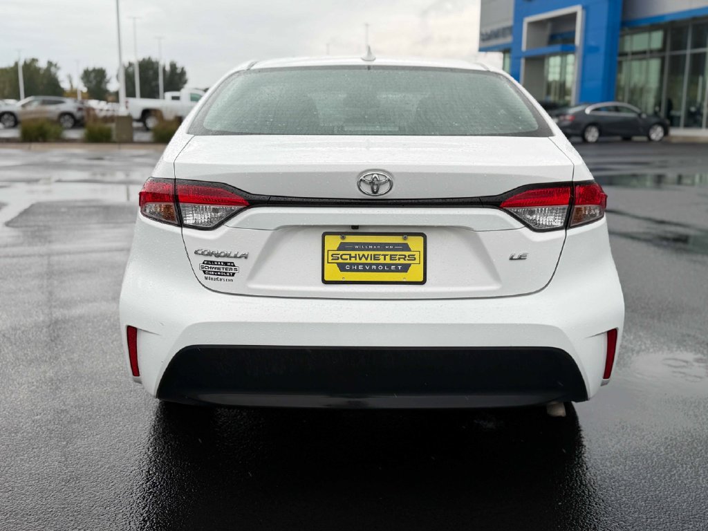 Used 2024 Toyota Corolla LE FWD image 8