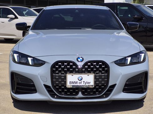 Used 2025 BMW 430i Coupe w/ M Sport Package image 2