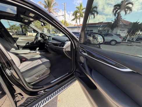 Used 2018 BMW X5 sDrive35i w/ Driving Assistance Package image 31